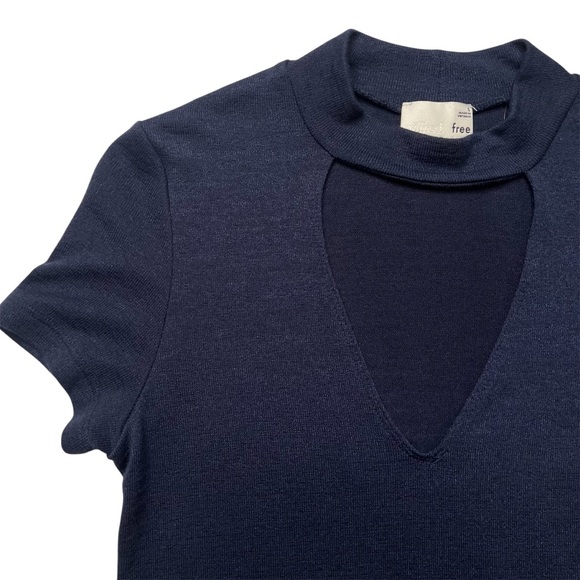 Aritzia Wilfred Free Navy Blue Robillard Top Choker Mock Neck Cut Out SZ S - Picture 3 of 7